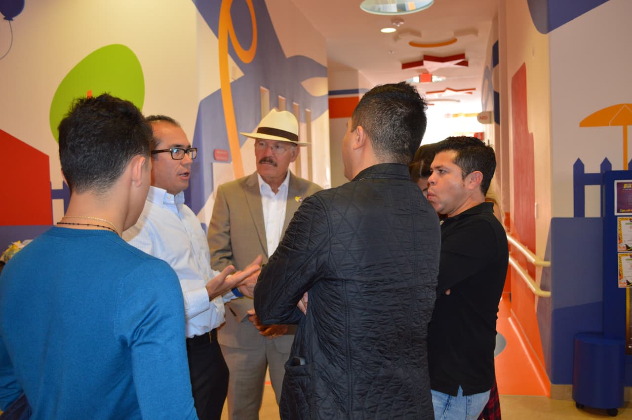 Los muchachos hicieron un tour de todas las instalaciones