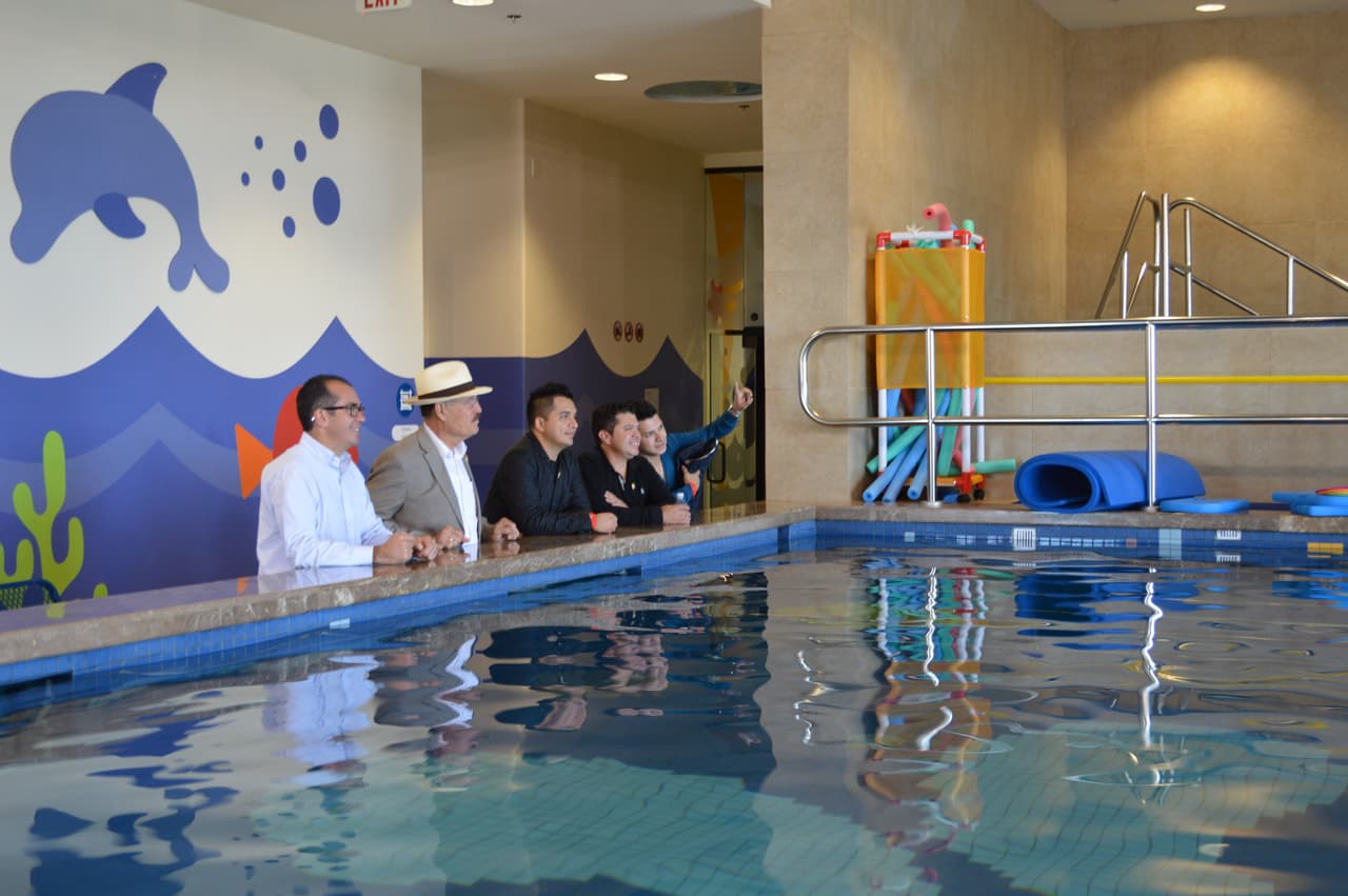 Los muchachos hicieron un tour de todas las instalaciones