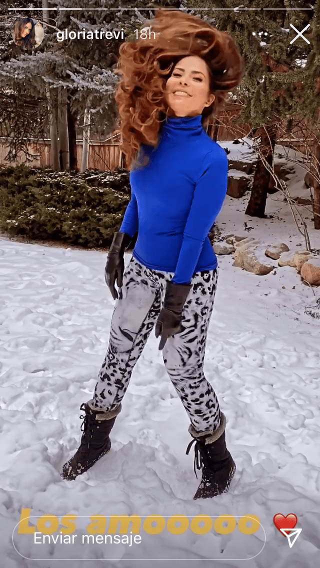 'La Trevi' modeló este atuendo en el que destacan sus 'leggings' al estilo 'animal print'. 
<br>