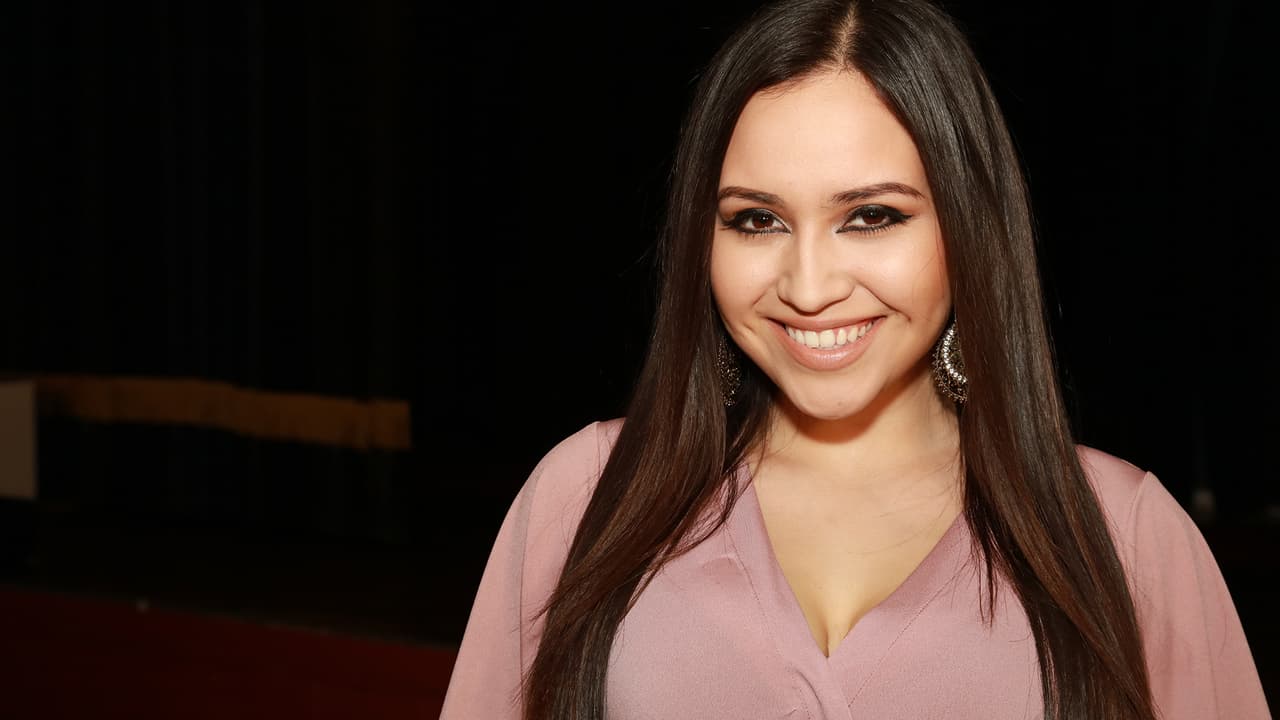 Así es como ella aprendió a querer la vida y a sí misma, para disfrutar y agradecer lo que tiene.