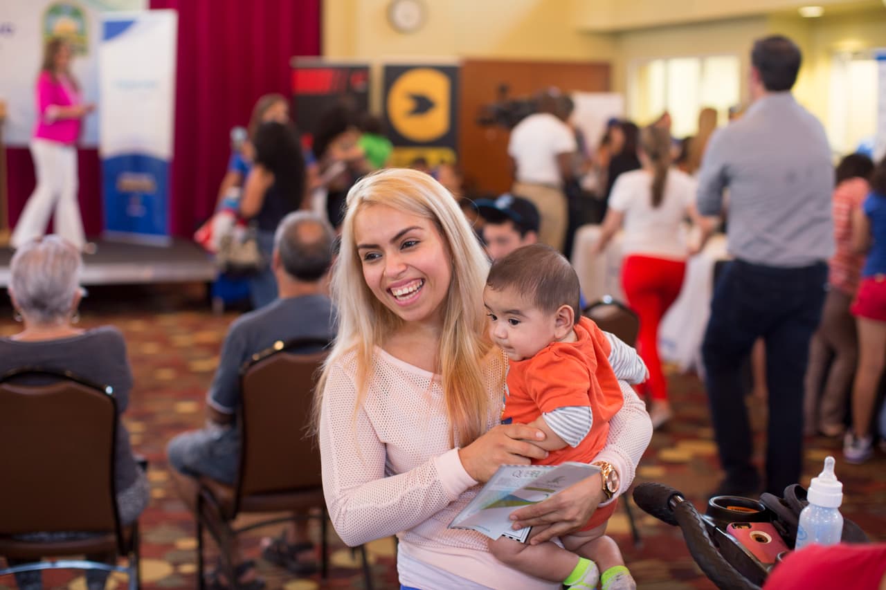 Ana es de origen hondureño y está radicada en Florida City. La iniciativa de Univision le encanta y espera que más personas se enteren y puedan acudir.