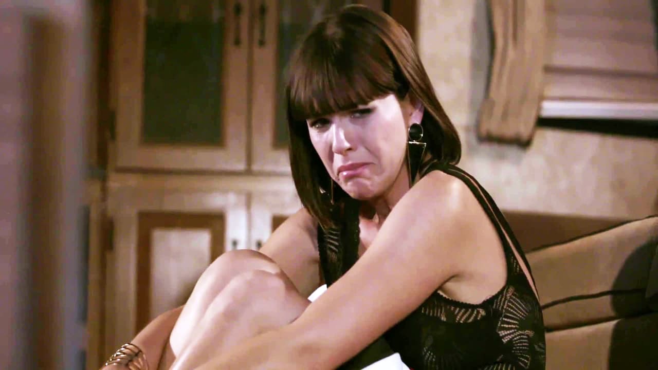 Zulima no puede dejar atrás su odio contra ella, pues siente que ha vivido bajo su sombra tras su aparición.