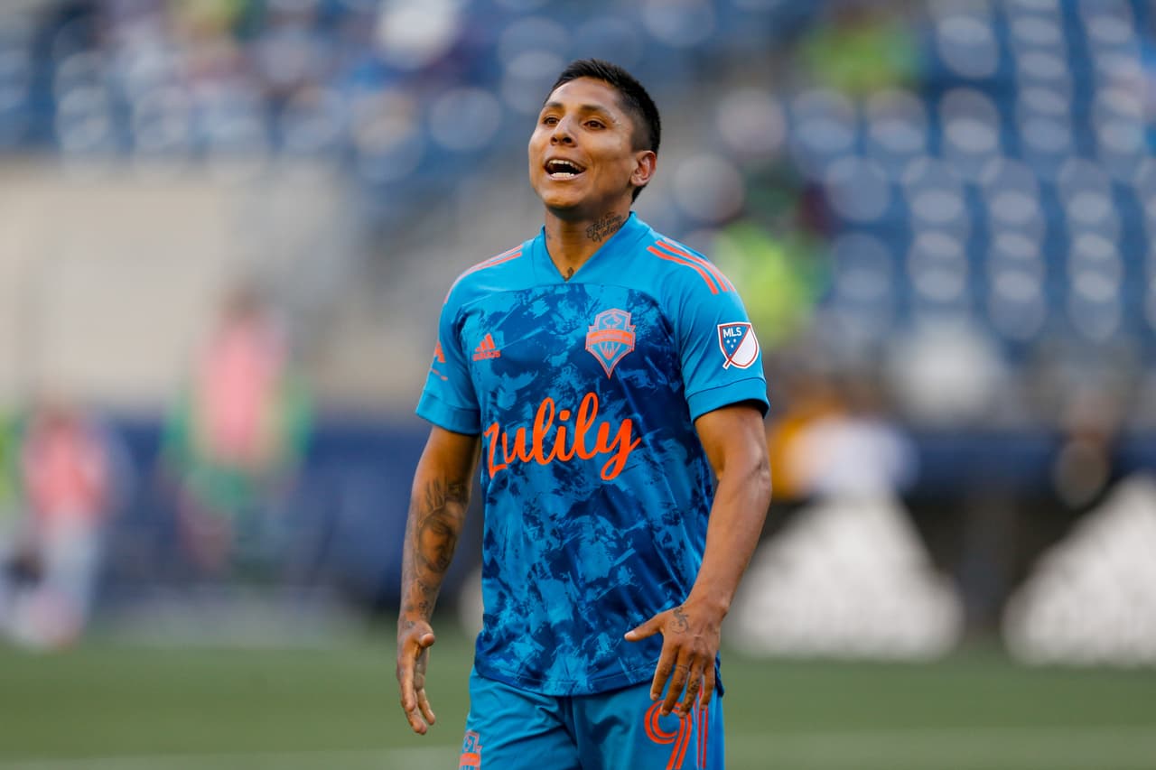 Raúl Ruidíaz es uno de los más espectaculares artilleros de la Major League Soccer en años recientes.
