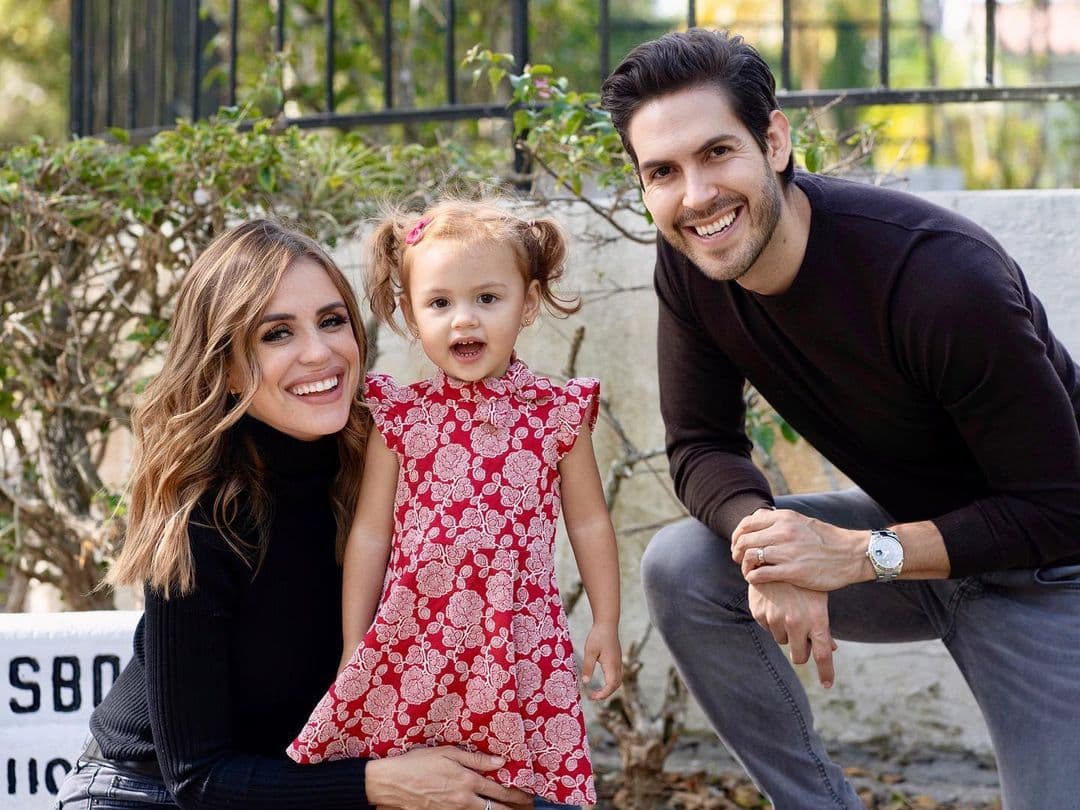 Chloé es el sueño hecho realidad de sus padres, quienes no dejan de expresar su gran amor por su nena en cada foto y a cada instante que pueden.