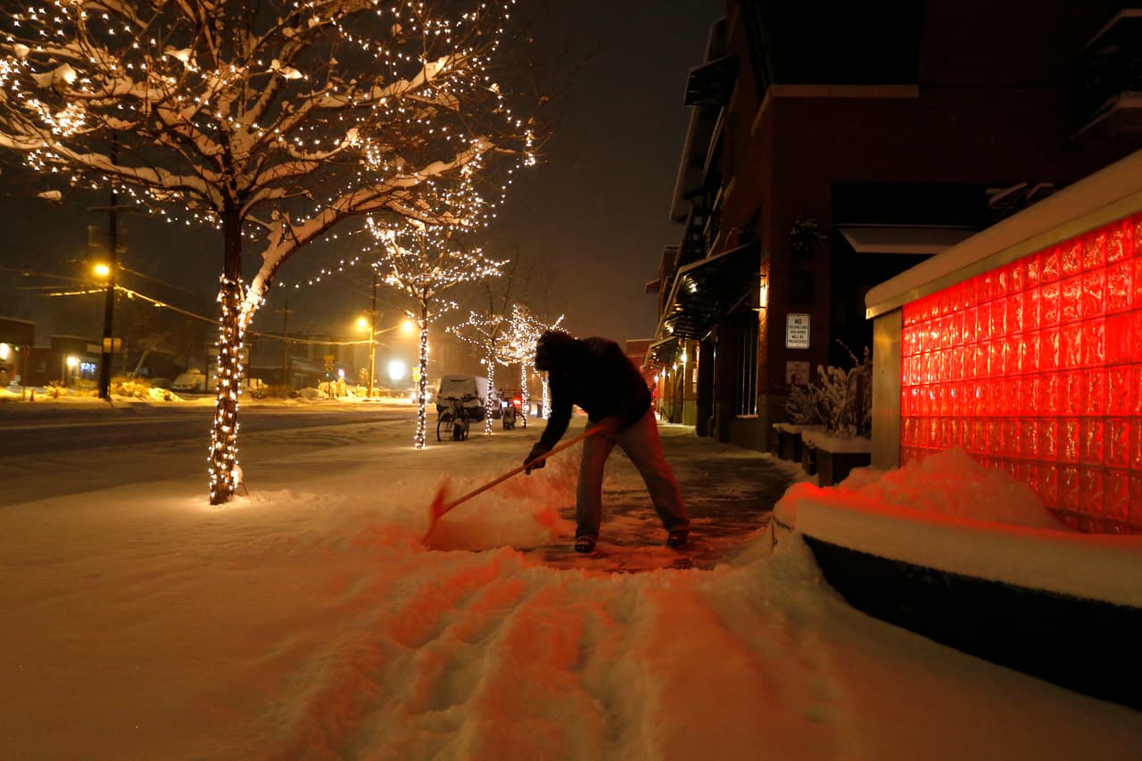Los efectos de Caly se harán sentir hasta el lunes. Algunos estados están alertando ante la posibilidad de accidentes en las carreteras y cancelaciones de vuelos.