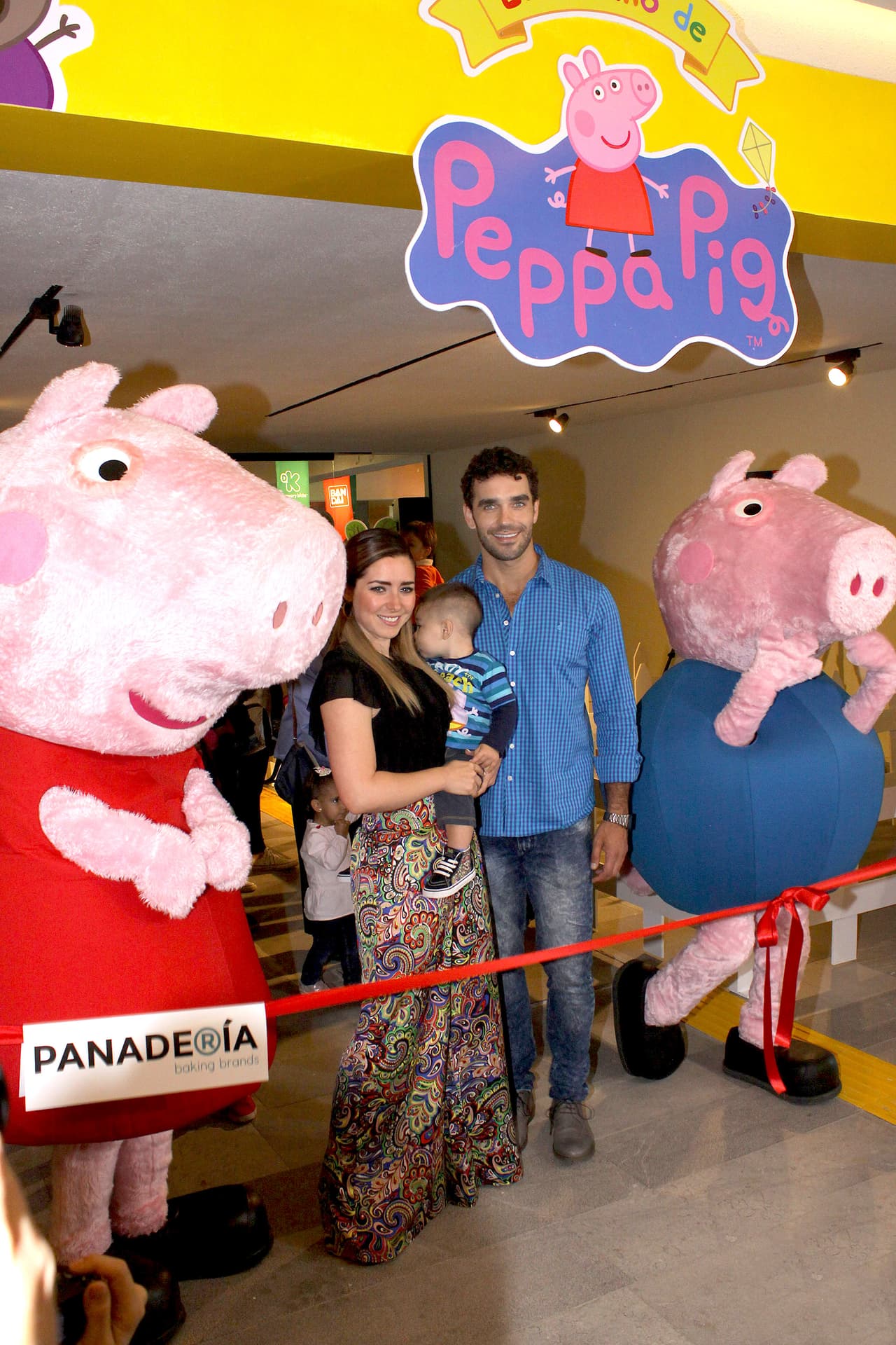 <b><a href="http://www.univision.com/temas/ariadne-diaz">Ariadne Díaz</a></b> y 
<b><a href="http://www.univision.com/temas/marcus-ornellas">Marcus Ornellas</a></b>, acudieron a la inauguración de una sala de juegos infantiles ubicada en un museo de la Ciudad de México, en donde el pequeño 
<b>Diego</b> se divirtió a lo grande.