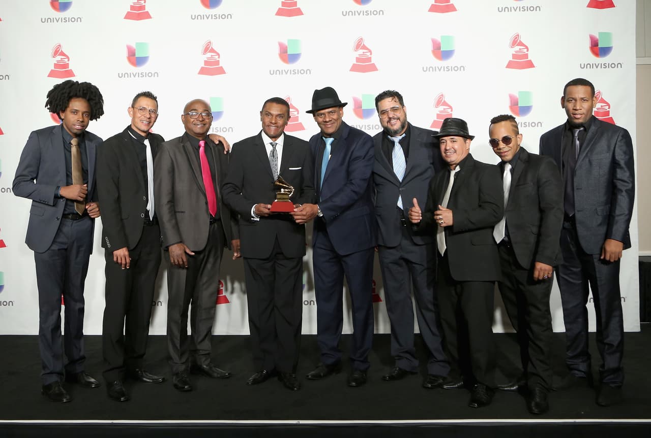 <b> JOSÉ ALBERTO EL CANARIO y EL SEPTETO SANTIAGUERO -</b> Mejor Álbum Tropical Tradicional ‘A mí qué- Tributo a los clásicos cubanos’.
<br>