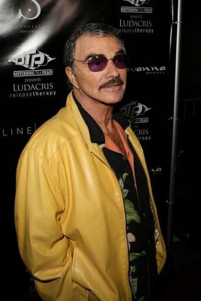 BURT REYNOLDS- Se dice que el actor dejó de pagar por dos años su hipoteca de $1.2 millones, lo cual ha hecho que la propiedad haya sido puesta en venta. Según el sitio Realtor.com la casa está a la venta por $4,995 millones.