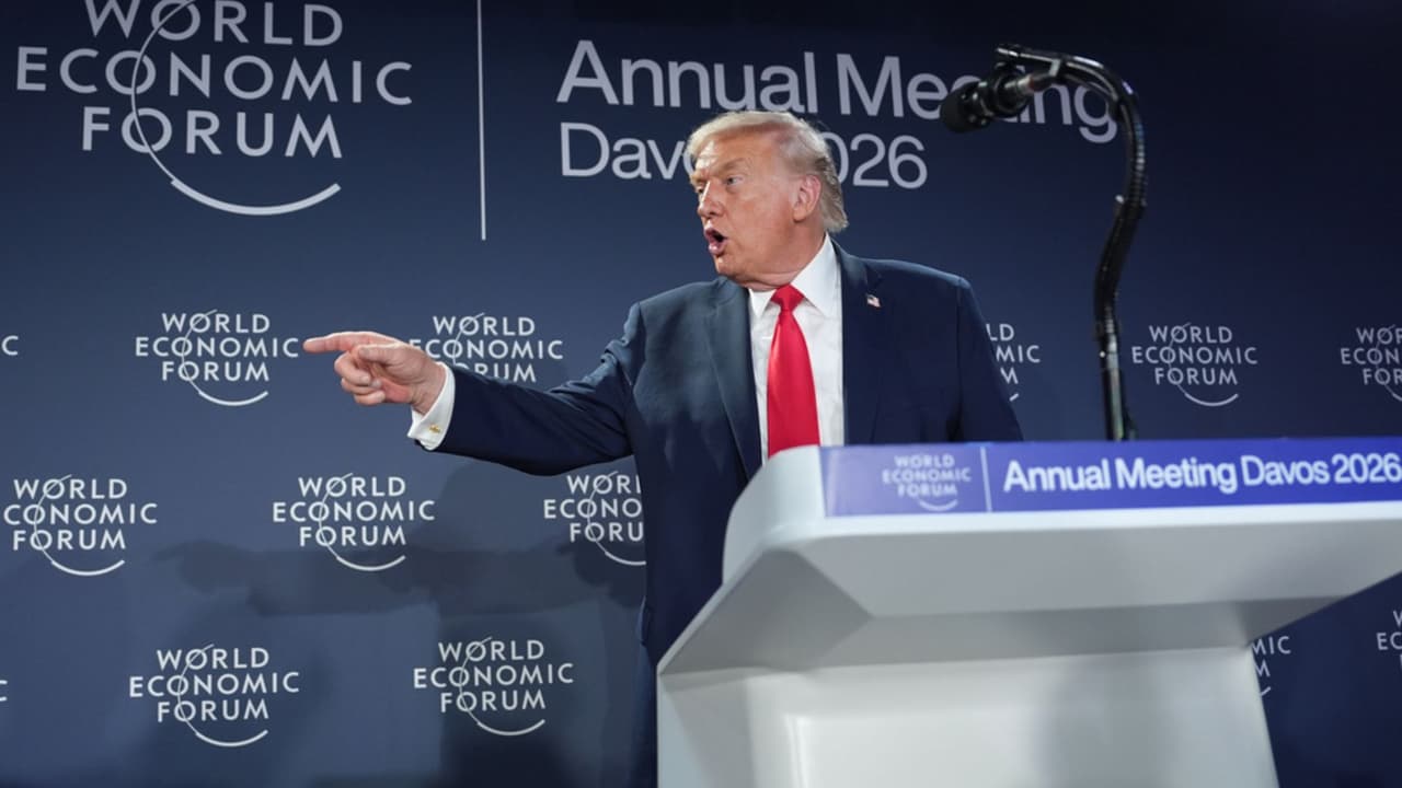 Trump critica el uso de energías verdes en Davos 2026: análisis con especialista