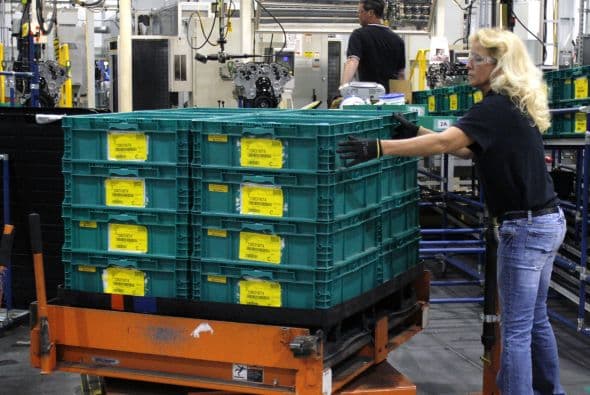 #2 Flint, Michigan. De acuerdo a Forbes, Flint ha comenzado a demoler casas mientras la ciudad se hace más pequeña ya que los residentes se mudan en busca de trabajos. El estudio se basó en 10 factores para así determinar cuáles son las áreas de Estados Unidos más miserables.