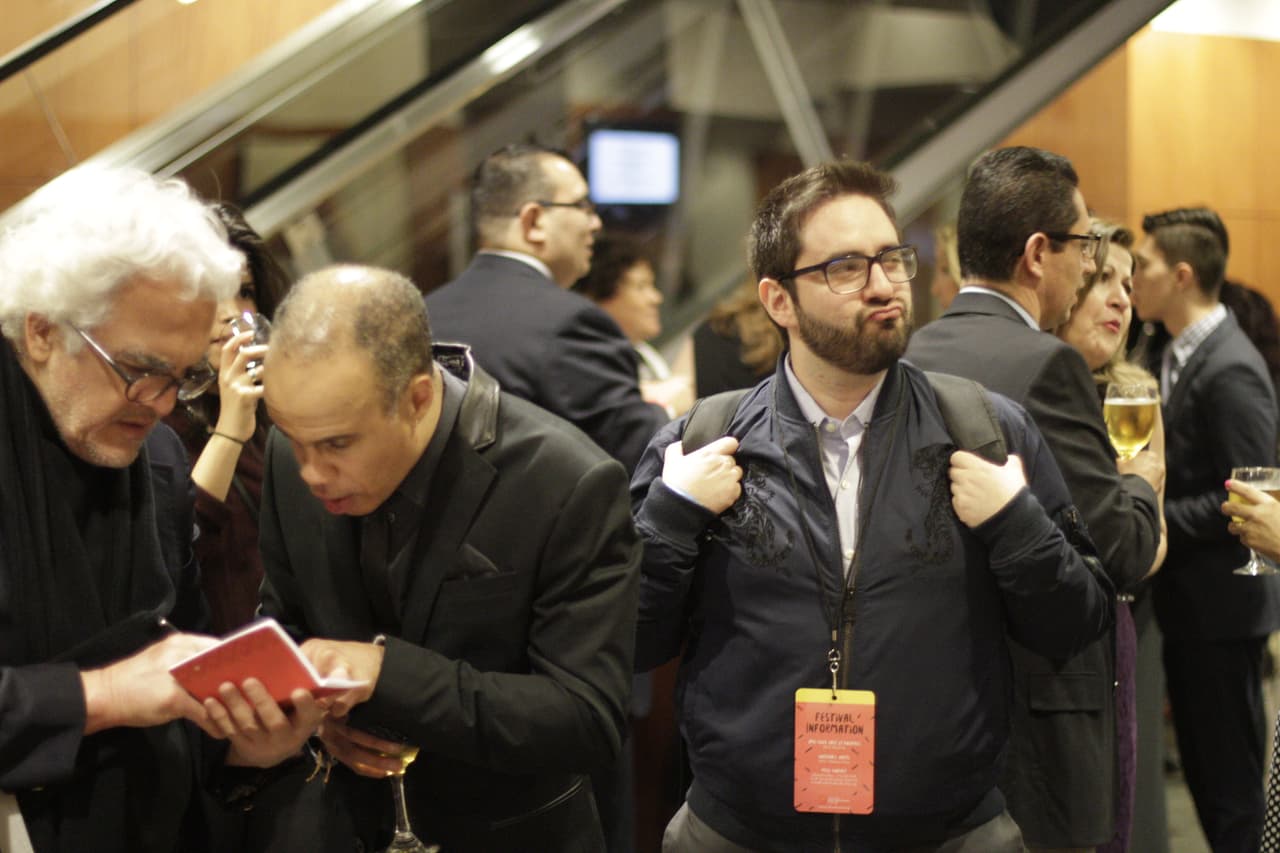 Jovanny descubrió que el fin de semana es ideal para ir en familia porque pasan las películas recomendas para niños y adultos. No te pierdas este gran evento.