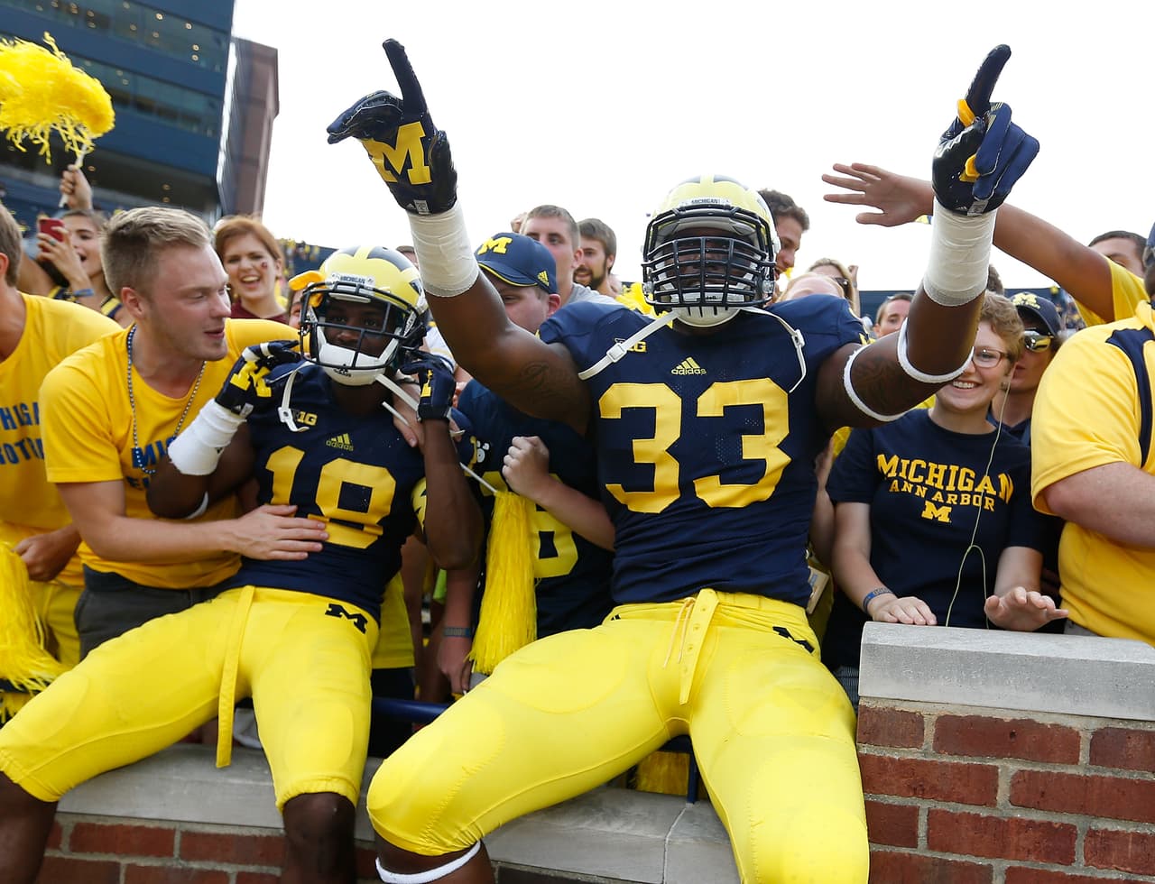 # 42 
<b>TACO CHARLTON</b> – DE | 
<i>Michigan</i>
<br>