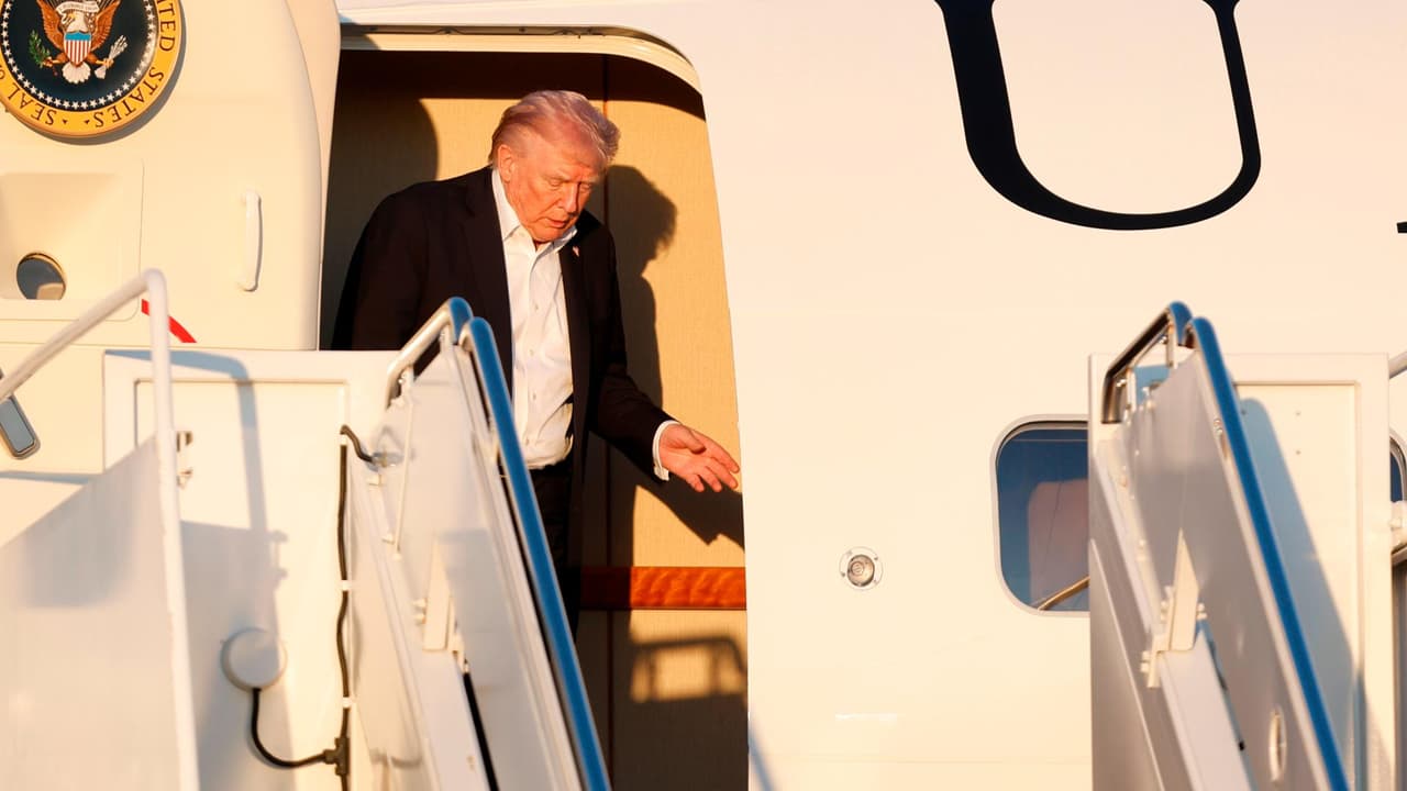 Comisionados de Palm Beach aprueban renombrar el aeropuerto internacional en honor a Donald Trump