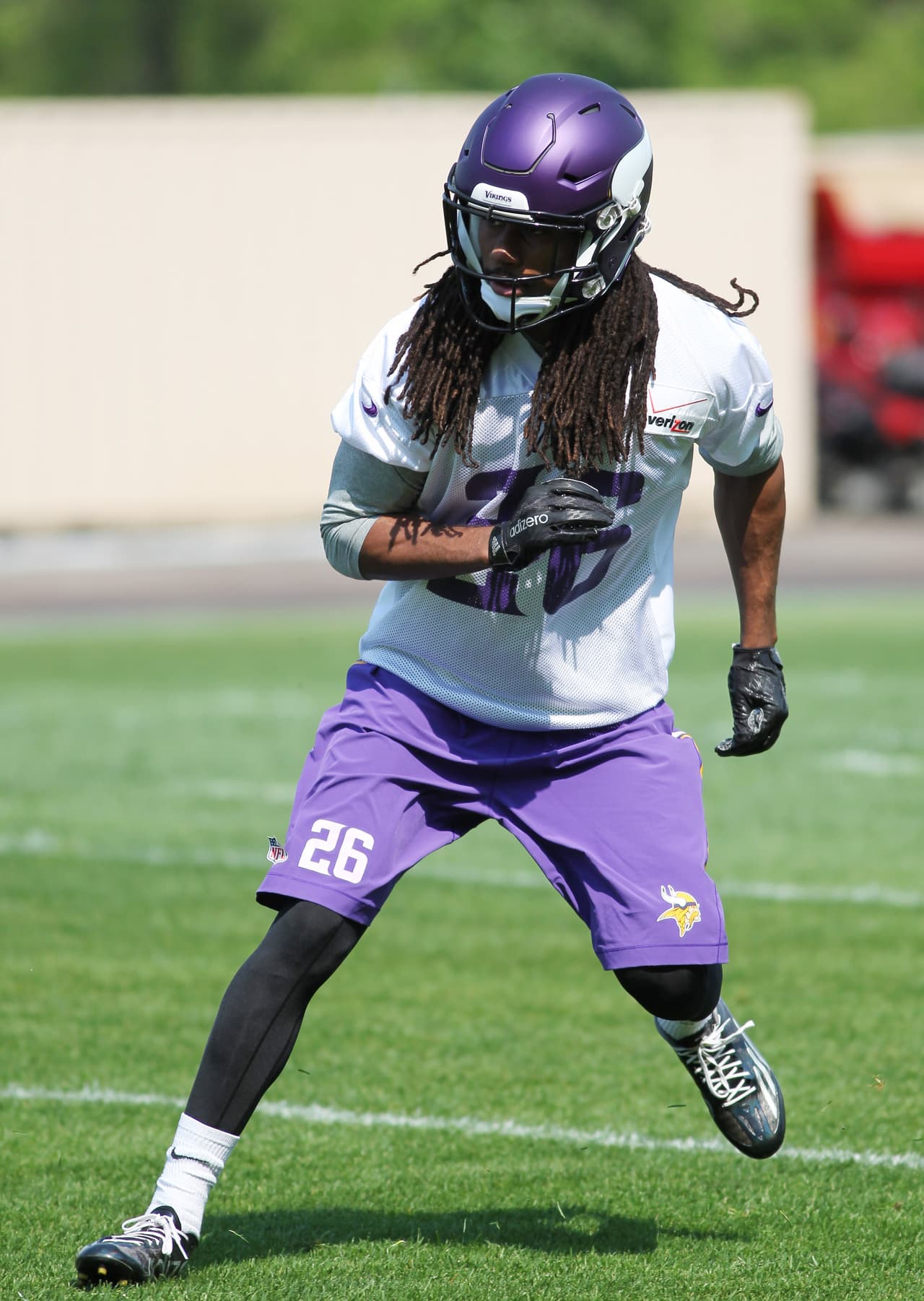 Trae Waynes está debajo de Terence Newman como CB titular de los Vikings