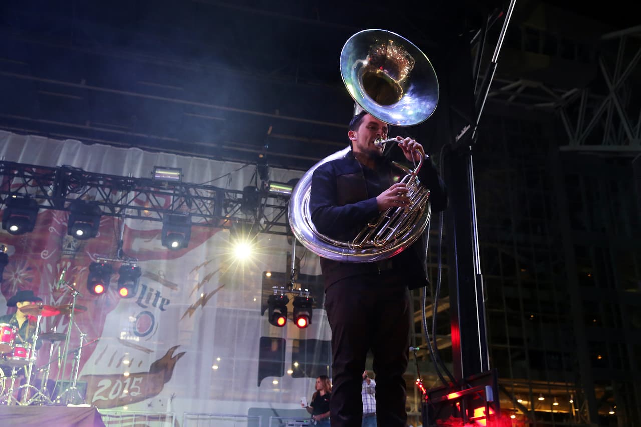 Cerraron con broche de oro serie de conciertos originales de 'Miller Lite'