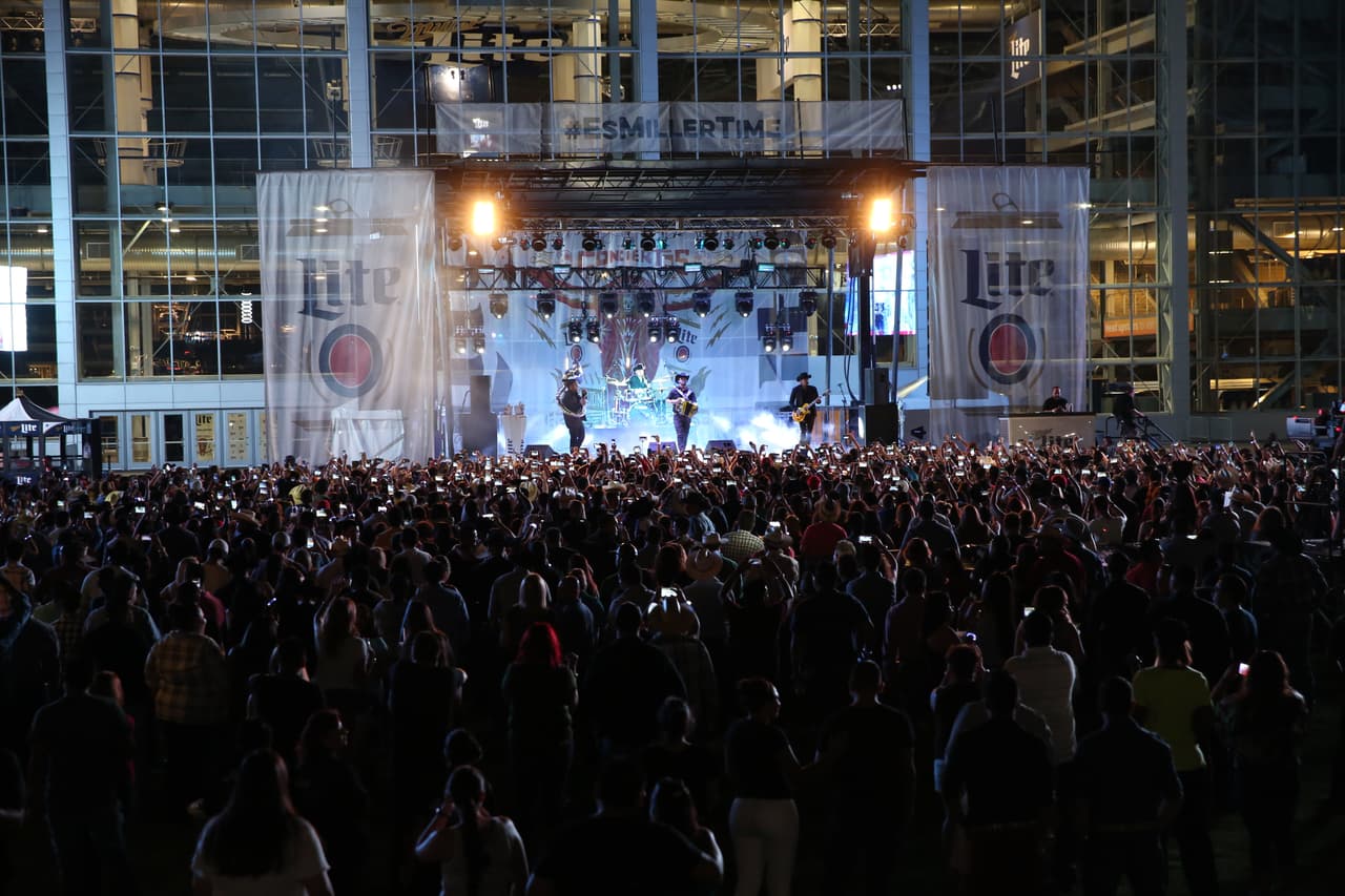 Cerraron con broche de oro serie de conciertos originales de 'Miller Lite'