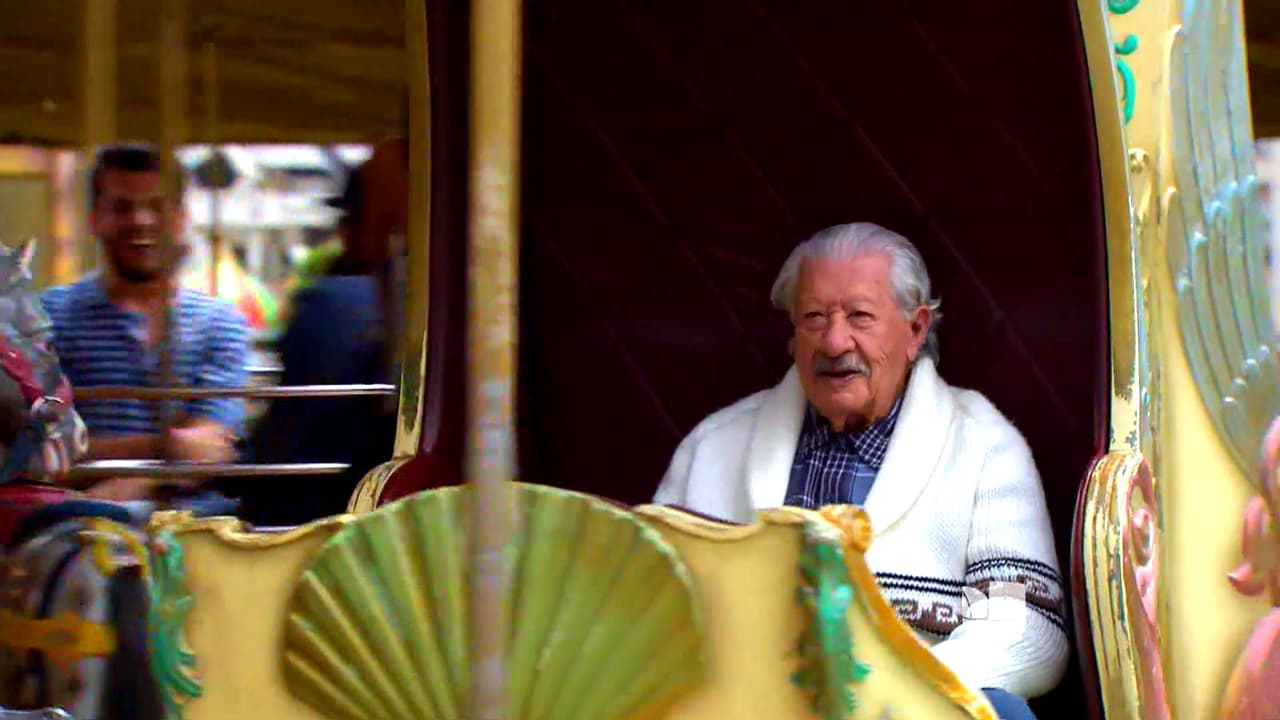 Don Porfirio se la estaba pasando muy bien, no sabía lo que le esperaba a su regreso...