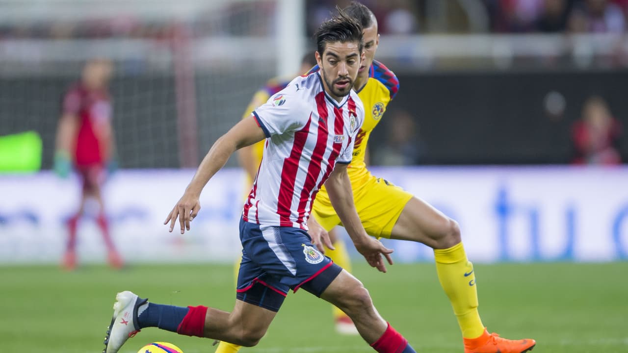 Pizarro: "El América vs Chivas sigue arriba del Clásico Regio"