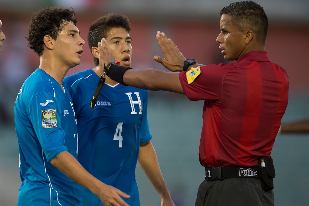 El panameño es un árbitro que ha demostrado autoridad en los diferentes retos tanto en juveniles, en torneos a nivel de clubes y en mayores.