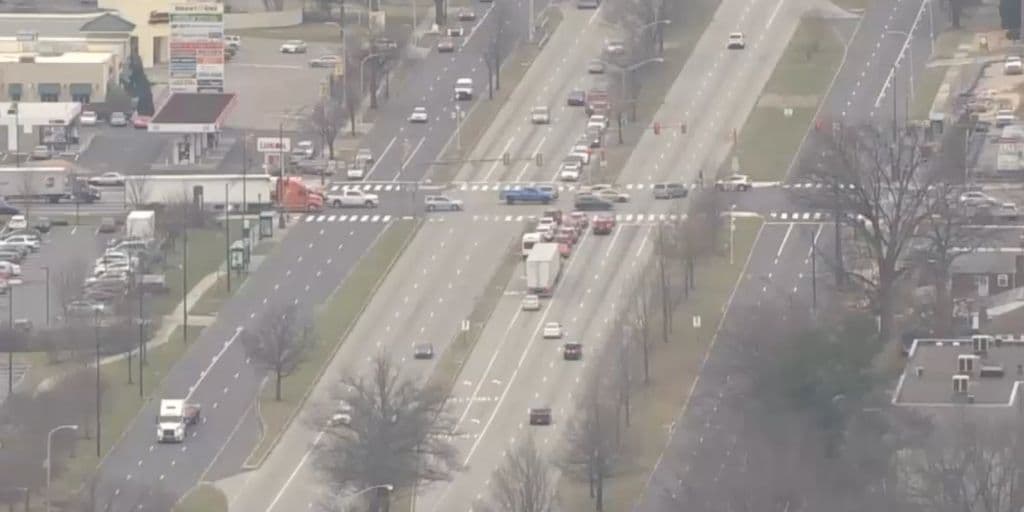 Instalan cámaras de seguridad en un esfuerzo por frenar el exceso de velocidad en Roosevelt Bulevar 
