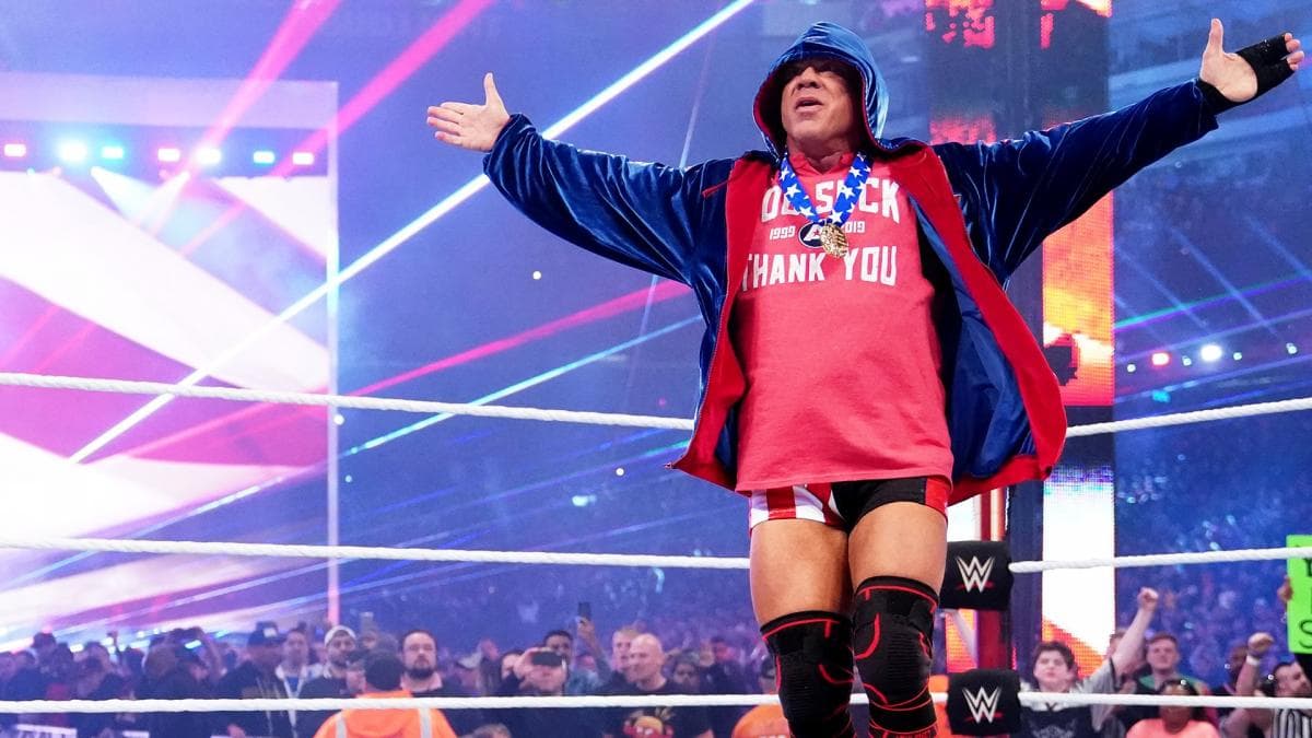 Kurt Angle había regresado en 2017 pero ese retorno no fue del todo exitoso porque sus apariciones en los distintos eventos fueron esporádicas.