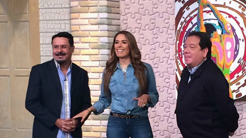 Los Expedientes Secretos de HOY con Charlie Gallegos.