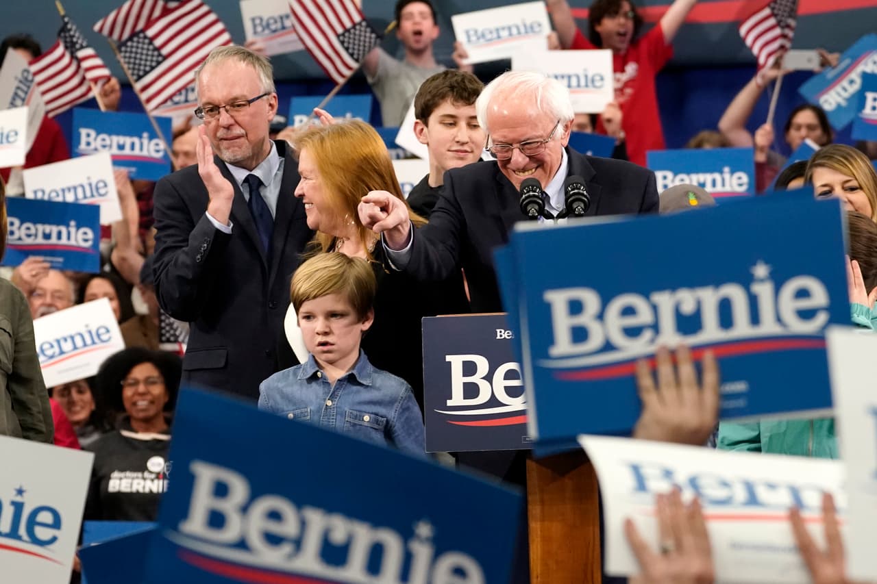 Bernie ganó por una pequeña ventaja al demócrata Pete Buttigieg en las primarias de New Hampshire.