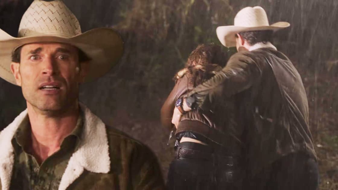 Renato rescata a Bárbara en medio de la tormenta | Mi Rival | Capítulo 23