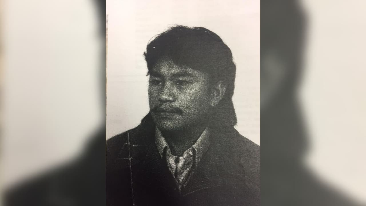 <h3 class="cms-H3-H3"><b>Daniel Molintas Rillera</b></h3>
<br>Raza: asiática
<br>Género: masculino
<br>Altura: 5'08
<br>Peso: 165
<br>Cabello: negro
<br>Ojos: marrón
<br>Edad: 65
<br>Otro: Es ciego de un ojo y tiene prótesis de vidrio.
<br>
<br>El 30 de octubre de 1983, Molintas Rillera disparó y mató a un hombre. Él y su novia salieron de su casa en Oakland al día siguiente, indicando que regresaban a Filipinas.