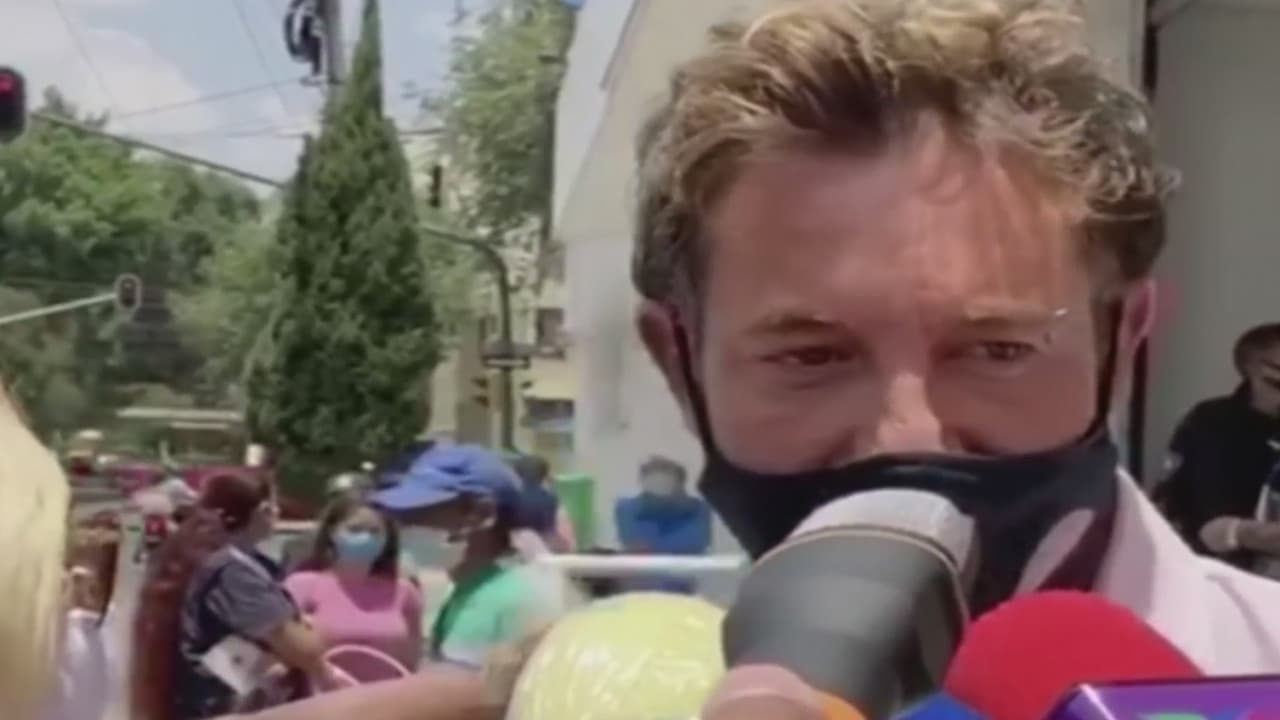 Al ser un caso de materia civil y no penal, 
<b>parte de la reparación del daño</b> podría incluir una disculpa pública por parte de la anfitriona de 
<b>Laura Sin Censura. </b>
<br>