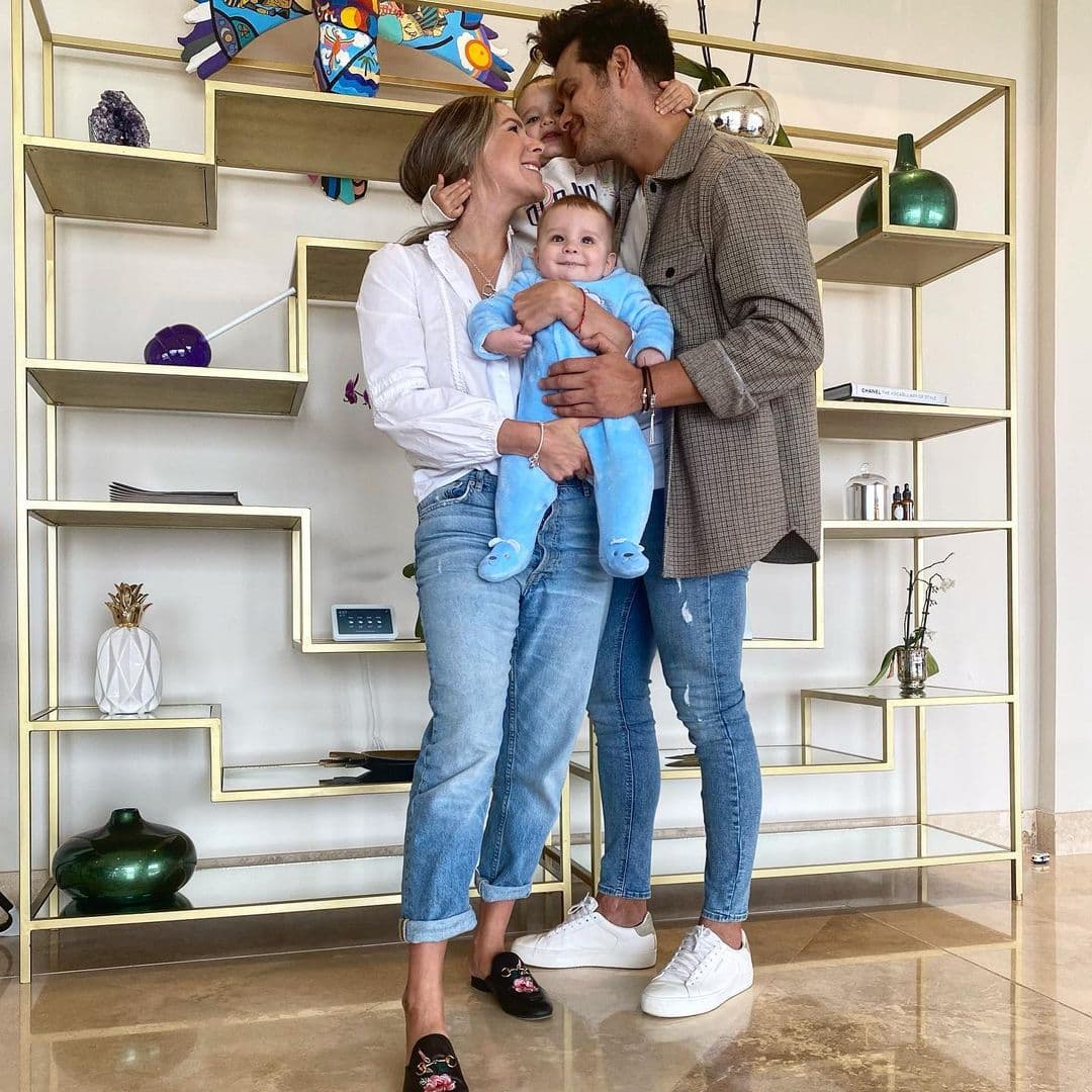 Respecto a ello, el hijo del protagonista de telenovelas como 'Victoria' y 'En nombre del amor', señaló que solo fueron rumores y reveló en Hoy que en ese aspecto no tomó una postura.