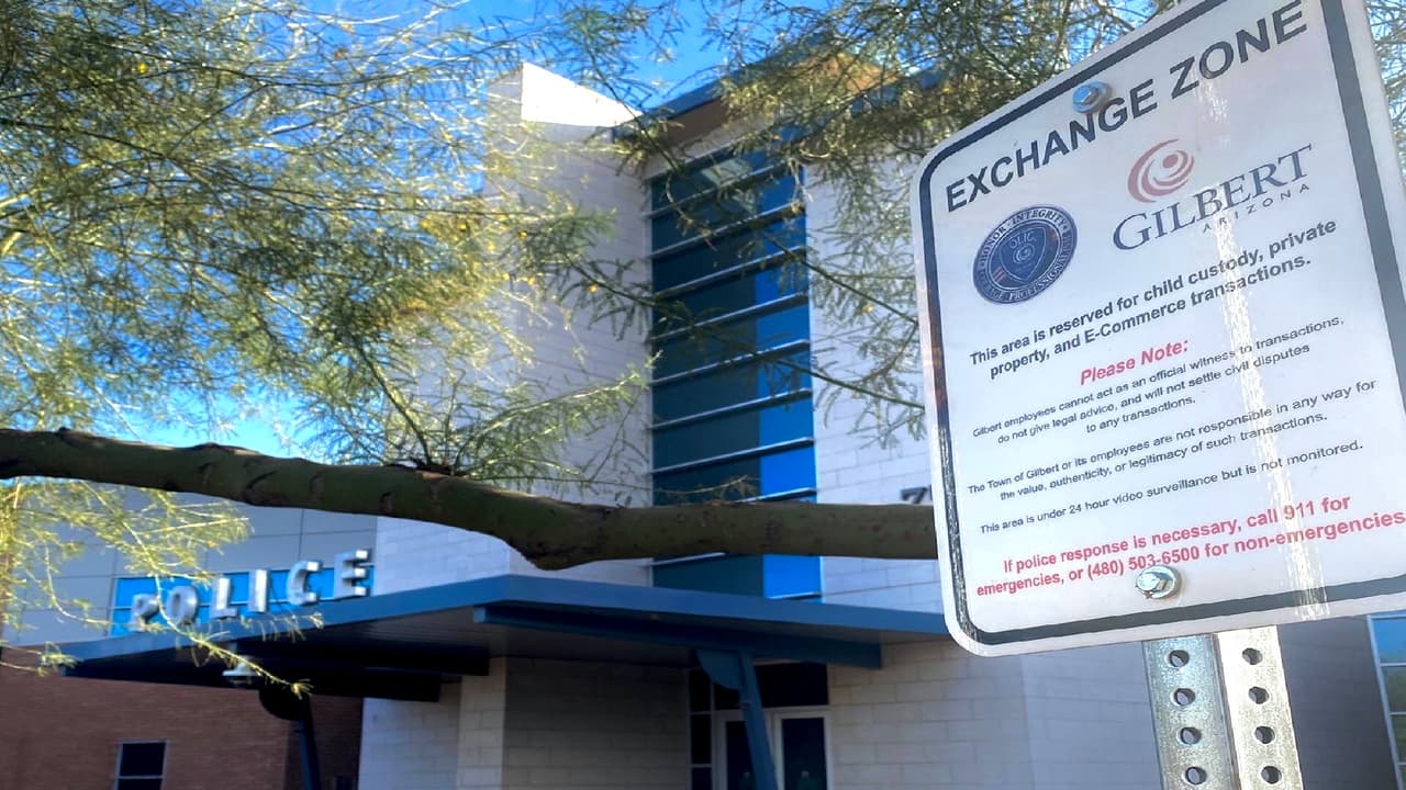 Departamento de policía en Gilbert brinda dos sitios seguros para intercambios de venta en línea