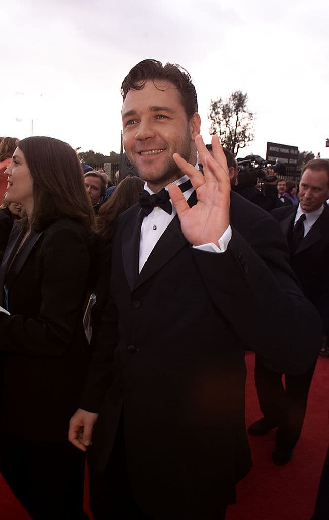 El FBI le confirmó que existía una amenaza real de que lo secuestraran e incluso en los premios Globo de Oro llegó acompañado de dos escoltas.