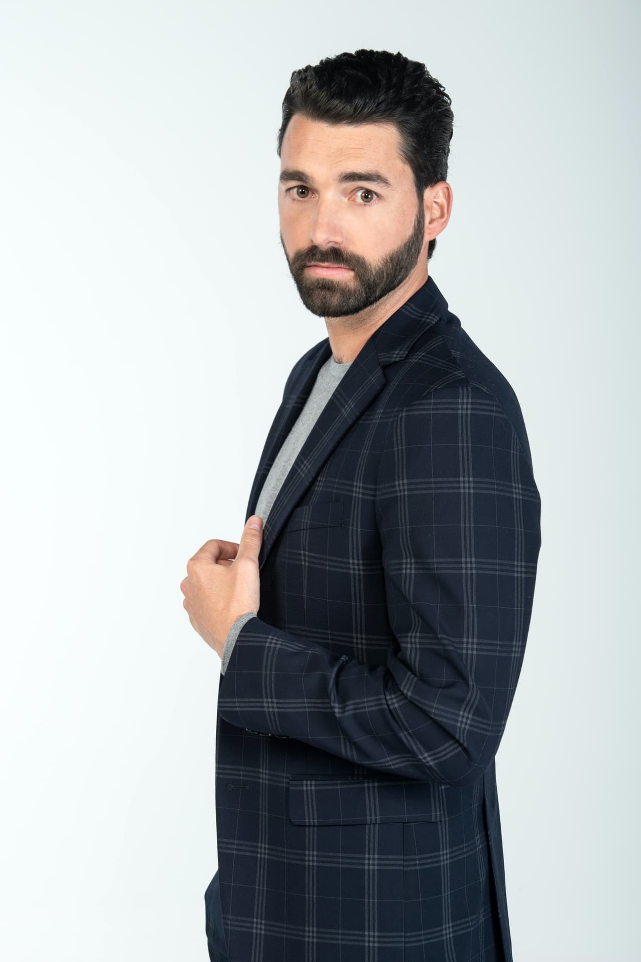 El 17 de marzo se dio a conocer que se había girado una orden de aprehensión en contra de Peña, sin embargo, 
<b><a href="https://www.univision.com/famosos/daniela-berriel-abuso-sexual-impugnacion-presunto-agresor-libre-eduardo-ojeda-gonzalo-pena-fotos">se encuentra prófugo de la justicia</a></b>. El equipo de abogados de Daniela cree que huyó de México.
<br>