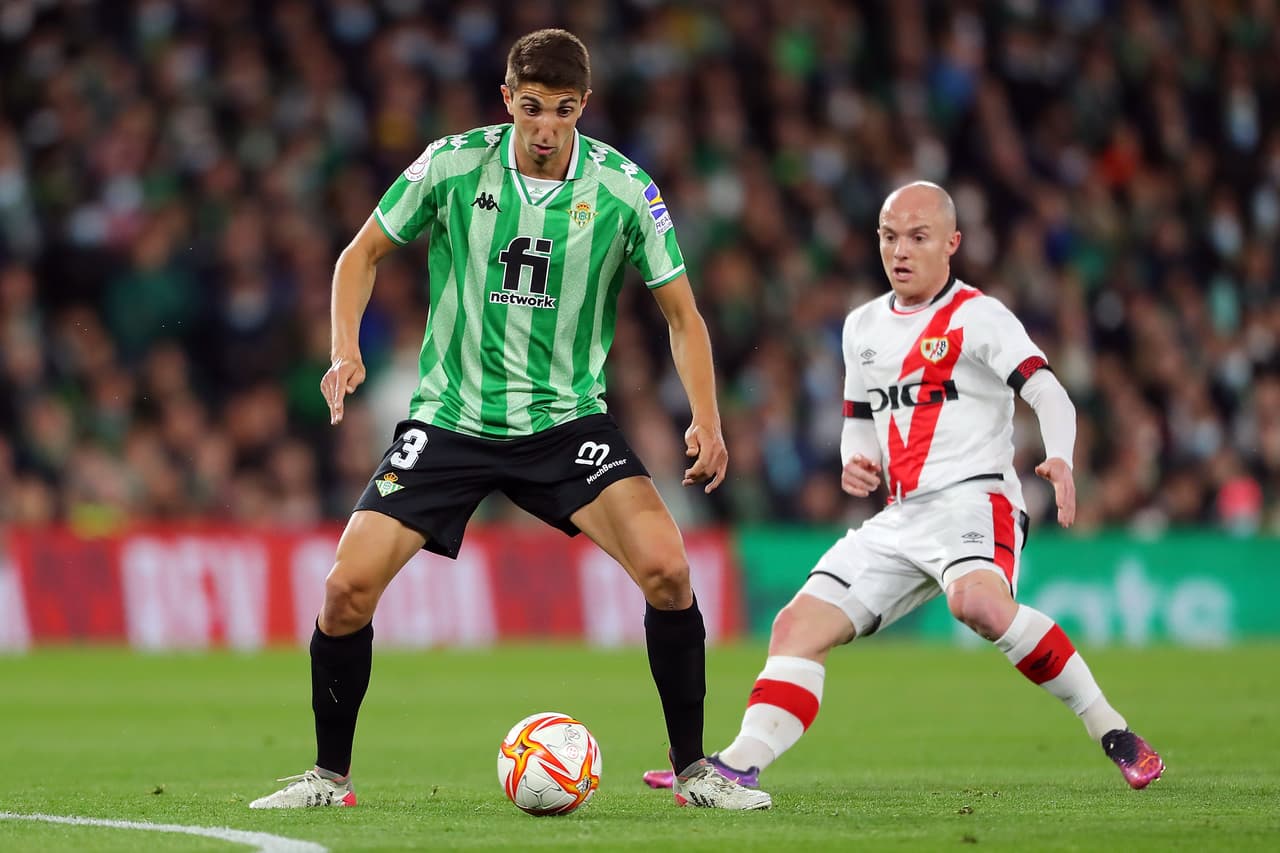 Betis elimina al Rayo Vallecano con gol de último minuto y se mete a la Final de la Copa del Rey donde enfrentará al Valencia.