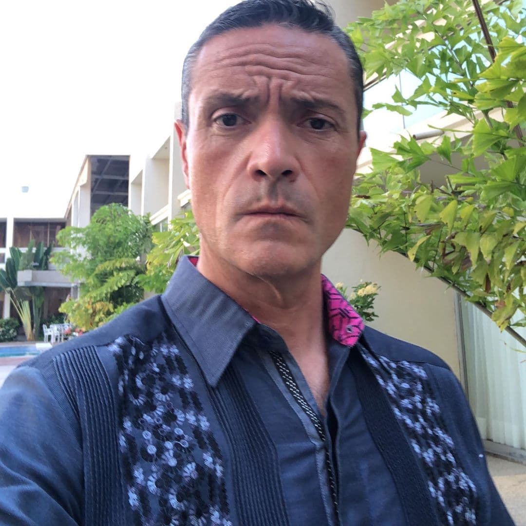 Anterior a José Luis, la actriz de películas como ‘La primera noche’ sostuvo un romance con el periodista Francisco Zea.