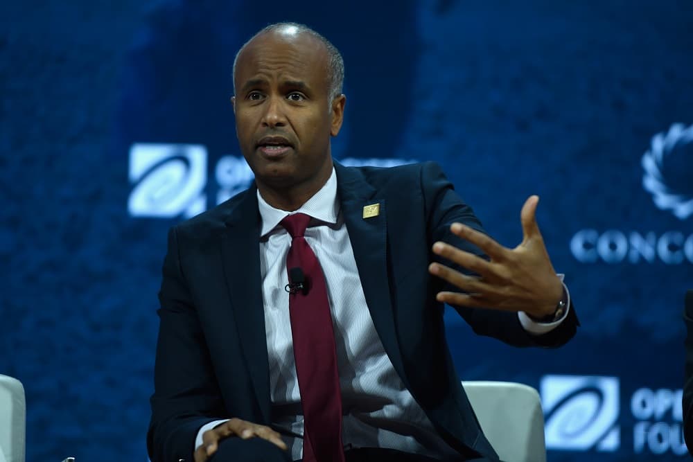 Canadá admitirá casi un millón de inmigrantes en los próximos tres años para impulsar la economía