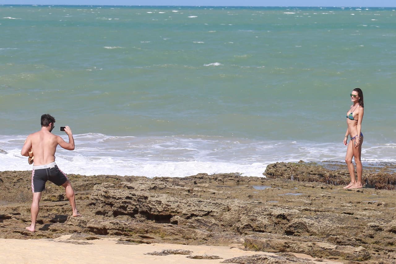 Alessandra posó para la cámara de su amado Jamie Mazur.