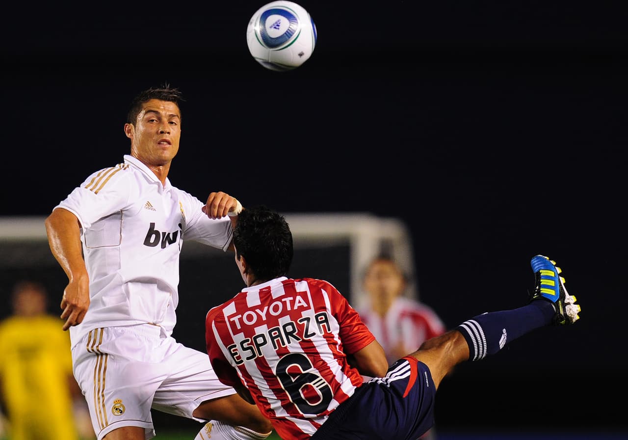 El Qualcomm ya fue sede de la Copa de Oro en 1996 y 2000 y por sus terrenos han pasado equipos como el Real Madrid, Chivas, el Tri, la selección de Chile y los equipos masculino y femenino de fútbol de EEUU.