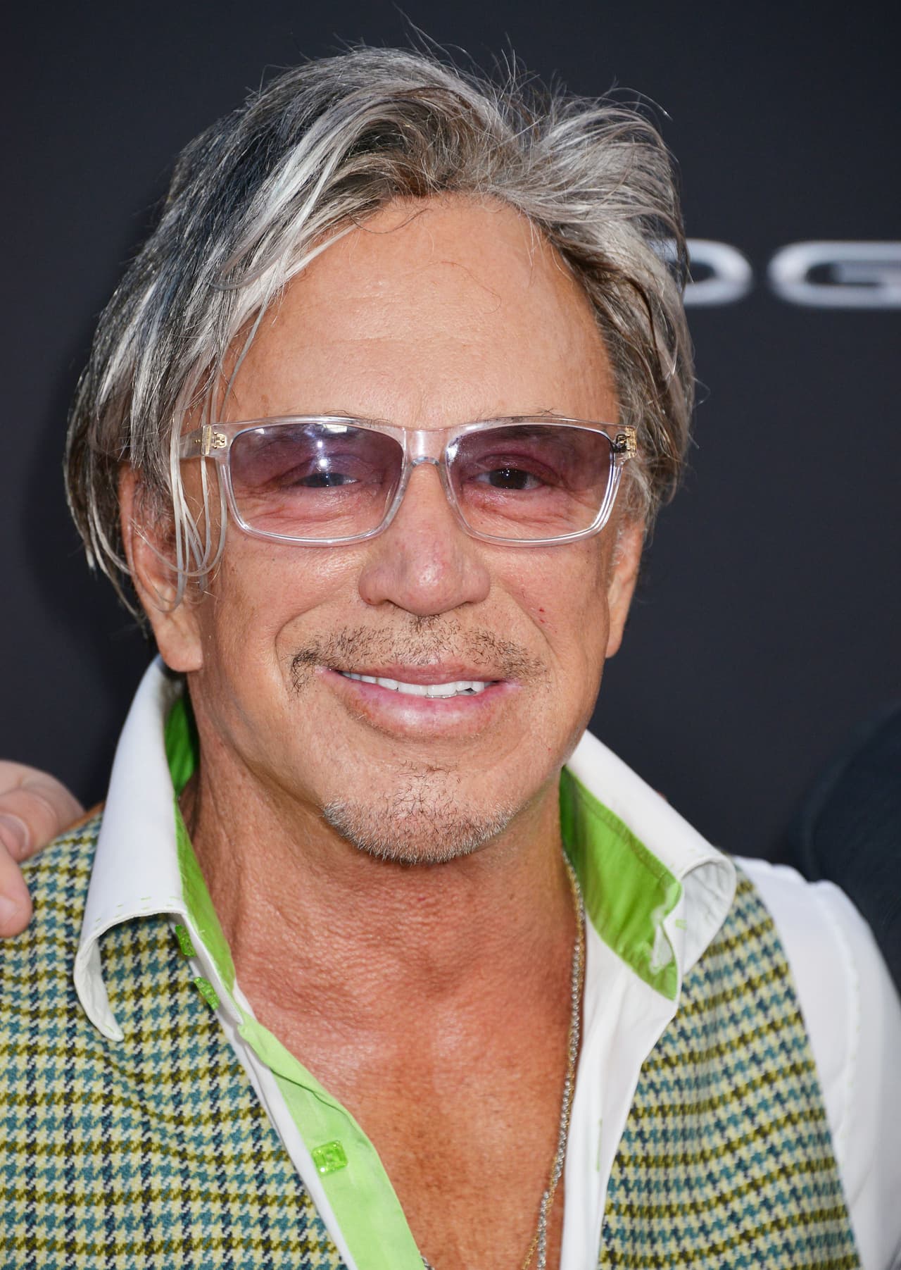 Incluso, el director de Adrian Lyne después de trabajar a su lado en 'Nueve semanas y media', dijo que si Rourke hubiera muerto después de 'El corazón del ángel' sería recordado como un James Dean o Marlon Brando.