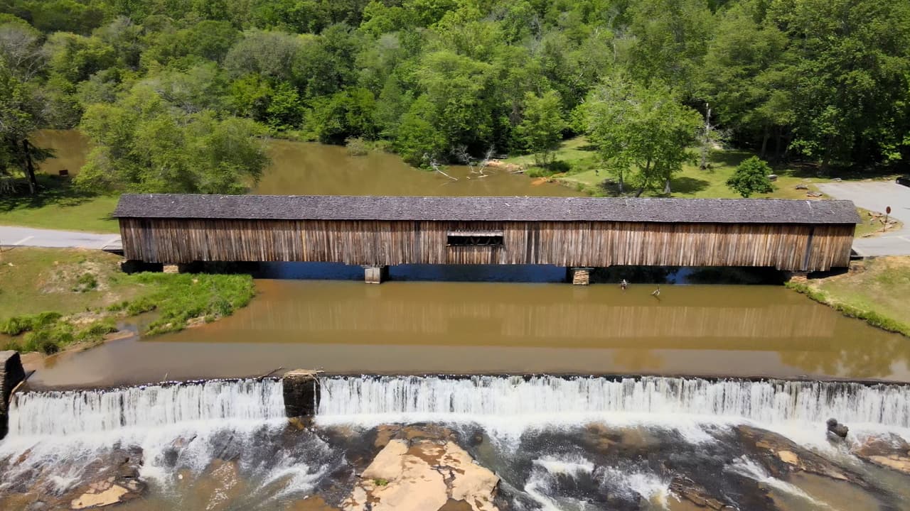 Encuentra las coordenadas para el GPS de tu celular, 
<b><a href="https://maps.app.goo.gl/44MuggcktWc48ZqX9">aquí</a></b>.