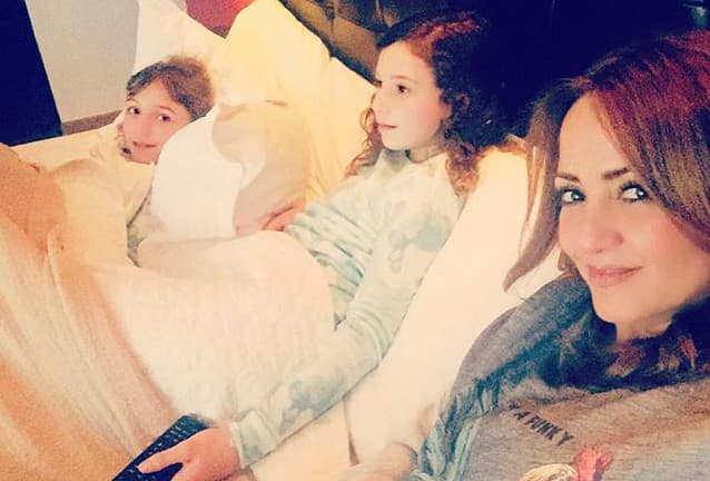 ¡Los amores de su vida! Su trabajo de mami es total.