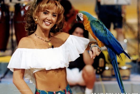 'La sombra del otro', 'No tengo madre', 'Una luz en el camino' y 'Amigas y Rivales' son otras de las producciones en las que participó Andrea Legarreta.