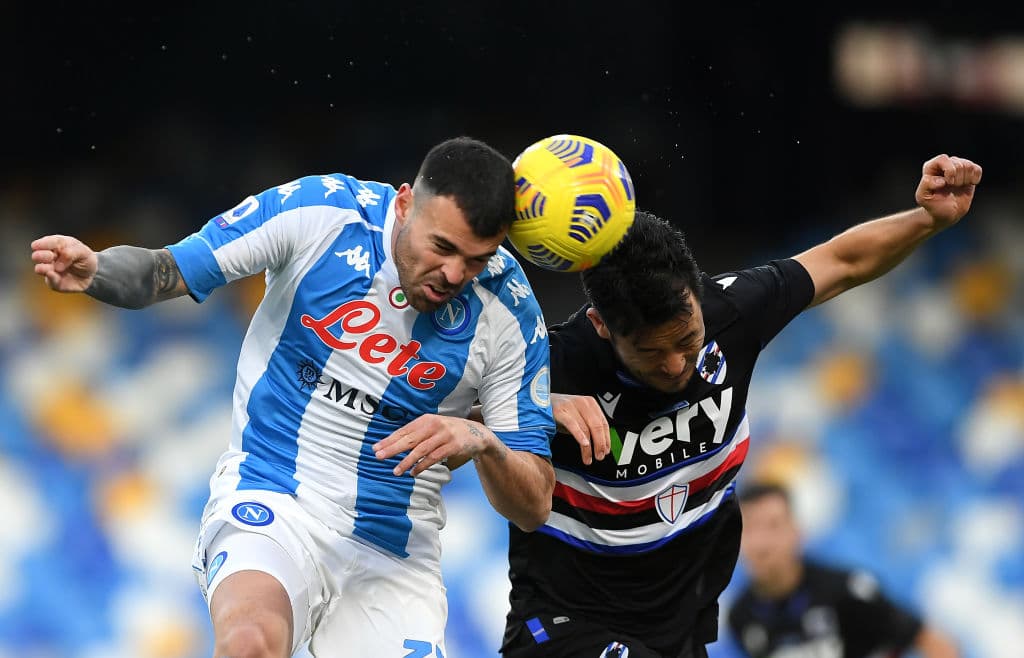 Napoli derrota al Sampdoria 2-1 con una excelente actuación del mexicano 'Chucky' Lozano. Jankto abrió el marcador a favor de la Samp al minuto 22, pero fue hasta la segunda mitad donde los de Gatusso anotaron dos goles para imponerse y llevarse la victoria en la Serie A.