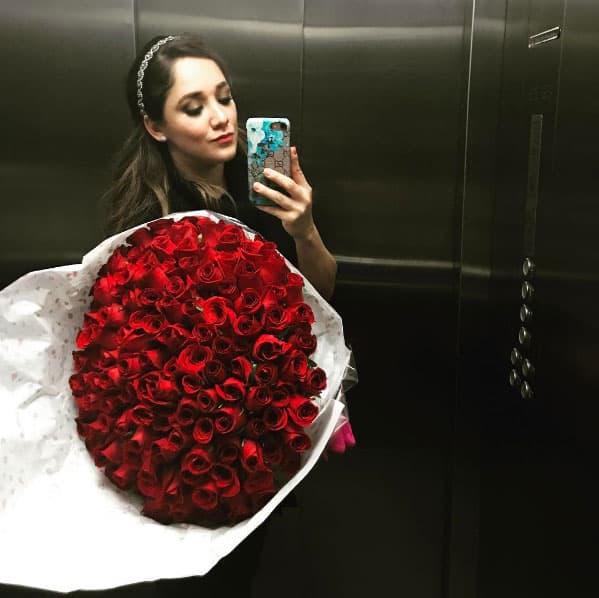 A principios del 2017 subió esta fotografía a su cuenta de Instagram: "Nunca serán suficientes las flores para la mujer que quieres! ❤️🙌🏼". Por el mensaje se comenzó a rumorar que ya estaba saliendo con alguien.