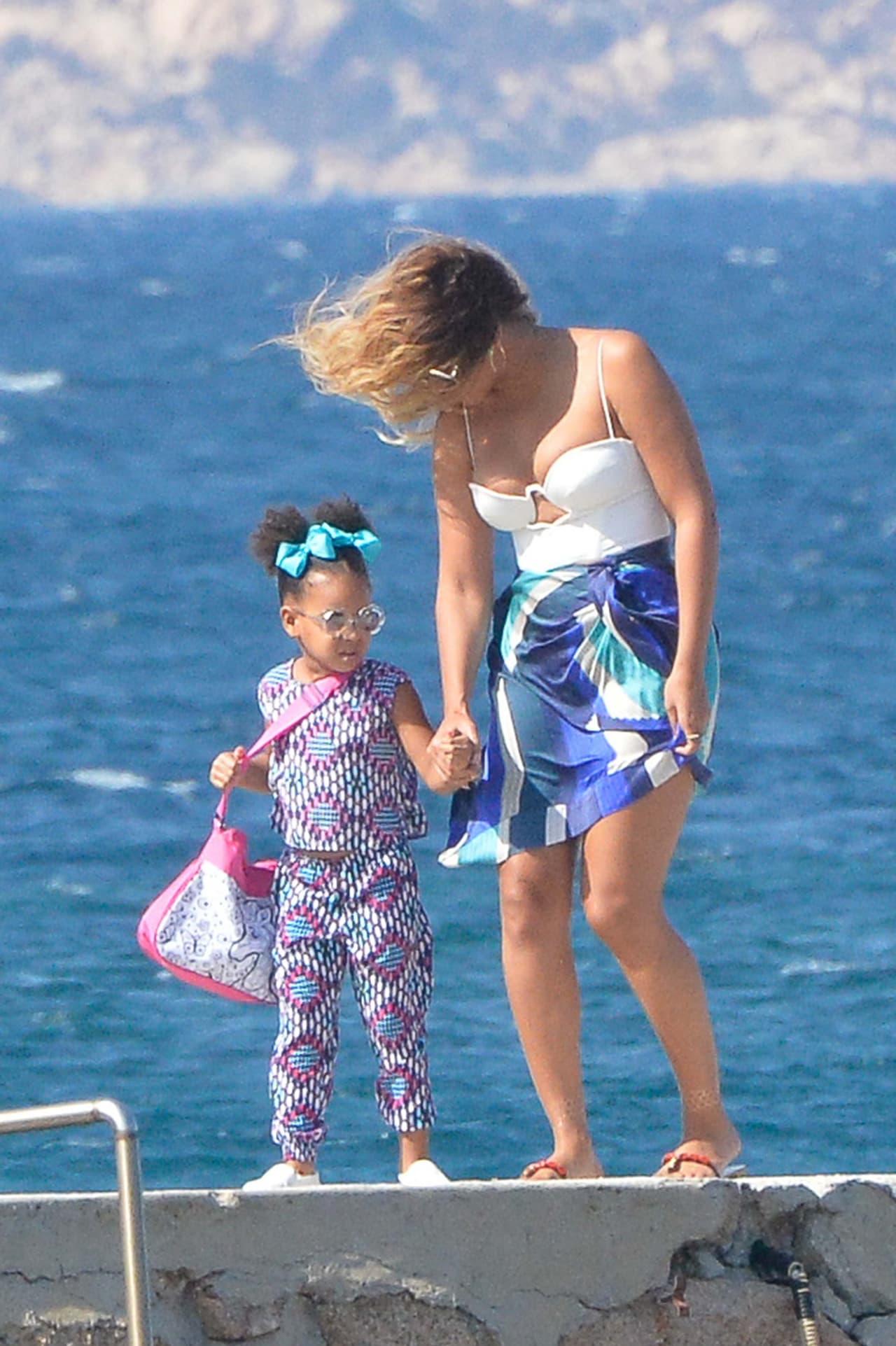 Por ahí andaba la pequeña Blue Ivy.
