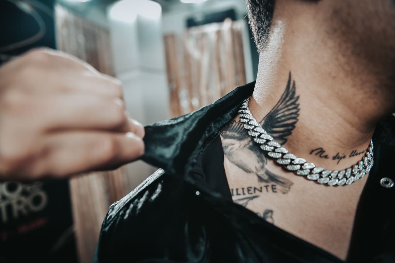 Y agregó que este ave: "significa la
<b>valentía</b> que hay que tener para todo en la vida"
<b>. </b>