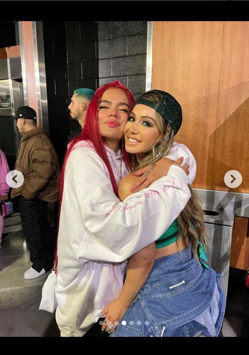 "¡Gracias por todas tus atenciones mi Karol G!", escribió la exponente del regional mexicano. 
<br>