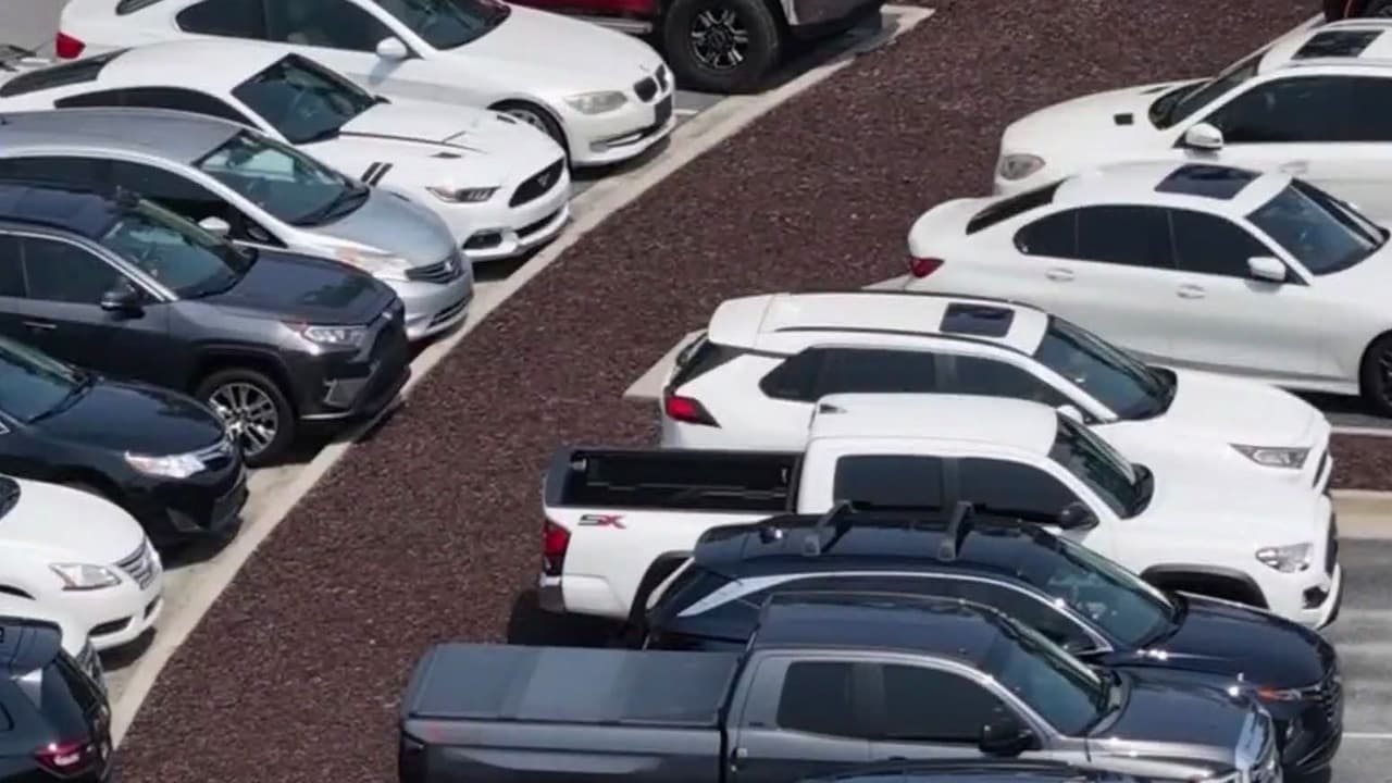 Tragedia en Georgia: Arrestan a mujer que habría olvidado a bebé dentro de carro con altas temperaturas; el menor murió