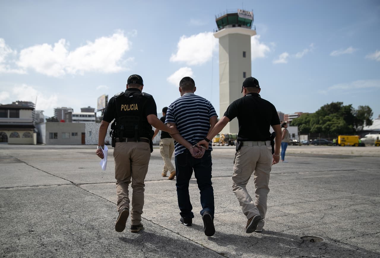 EEUU lo deportó a Honduras y horas después fue acribillado a tiros mientras conversaba con un amigo